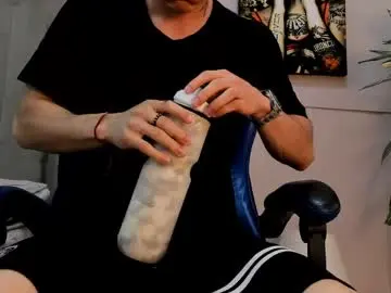 Chaturbate Sex Cam of roan_birkin