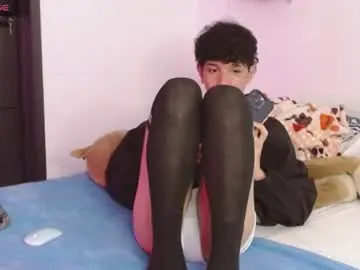 Chaturbate Watch Live Sex Cams of cuddly_twinkie