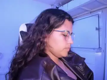 Chaturbate Live Porn of ladybrown_16