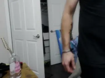 Chaturbate Live Sex Cam of clintwood12