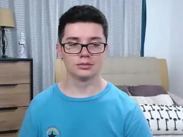 Chaturbate Watch Live Sex Cams of kevinhunts