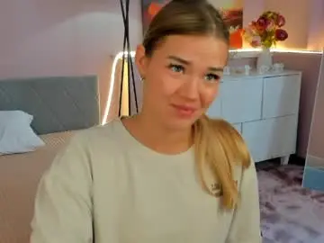Chaturbate Free Porn Cam of cherry_lexi