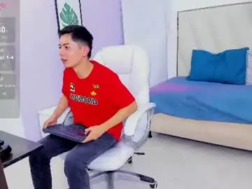Chaturbate Best live sex cam show of ethan12_