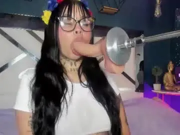 Chaturbate Live Sex Cam of jena_nicols