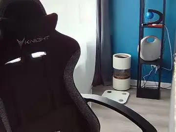 Chaturbate Nude Webcam of hot_cap_77