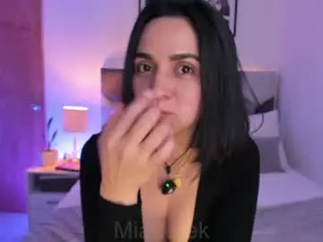 Chaturbate Free Live Porn of miazurek