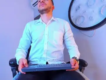 Chaturbate Free Porn Cam of mike_256