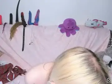 Chaturbate Live Sex Cam of pinkslobber