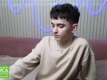 Chaturbate Best live sex cam show of alexander_18_xxl