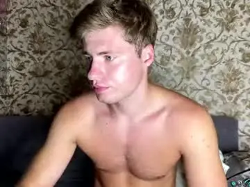 Chaturbate Sex Cam of hornyblondieboyy