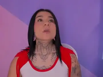 Chaturbate Live Sex of adri_tatto_