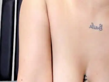 Chaturbate Free Porn Cam of aura_baker