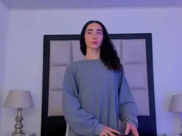 Chaturbate Nude Webcam of tiny_thomm