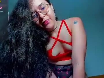 Chaturbate Live Sex Cam of vicky_cristinax