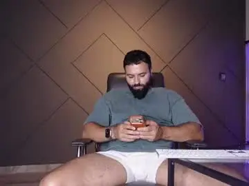 Chaturbate Adult Video Chat of glennmasters