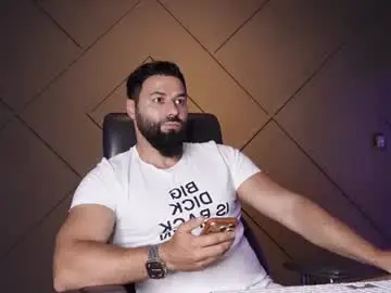 Chaturbate Live Sex Cam of glennmasters