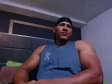 Chaturbate Adult Webcam of adam_fit19cm