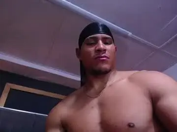 Chaturbate Sex Chat of adam_fit19cm