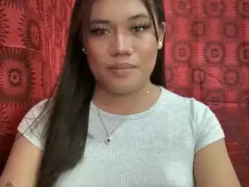 Chaturbate Live Sex Cam of bad_kitty_amara