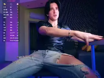 Chaturbate Live Sex of christianlevine_