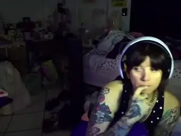 Chaturbate Live Sex of lunarqueen420