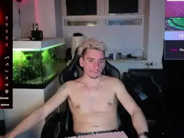 Chaturbate Free Live Porn of rayzel31