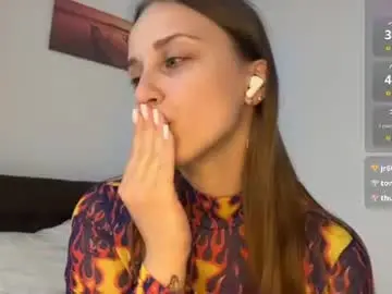 Chaturbate Best live sex cam show of evarenard_