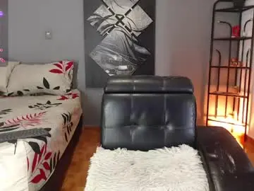 Chaturbate Best live sex cam show of krissyyts