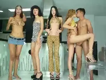 Chaturbate Live Porn of your_dolls