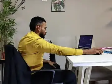 Chaturbate Watch Live Sex Cams of pineappleflipped