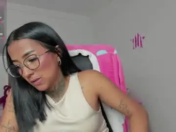 Chaturbate Sex Cam of kitty_moon2