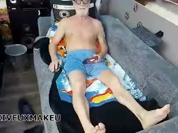 Chaturbate Private Sex Chat of kiveuxmakeu