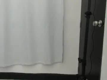 Chaturbate Live Porn of victoriadiamondd