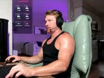 Chaturbate Free Porn Cam of bigmcr1