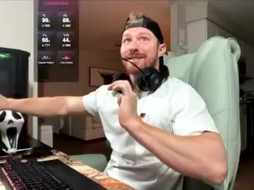 Chaturbate Free Porn Cam of bigmcr1