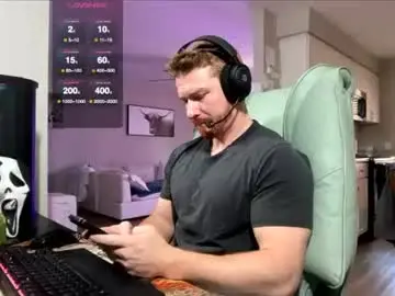 Chaturbate Free Porn Cam of bigmcr1