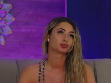 Chaturbate Free Porn Cam of loradevine