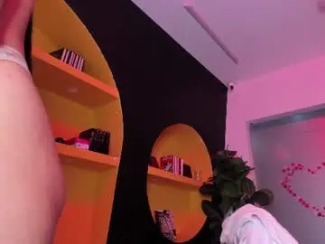 Chaturbate Watch Live Sex Cams of elainelaurent