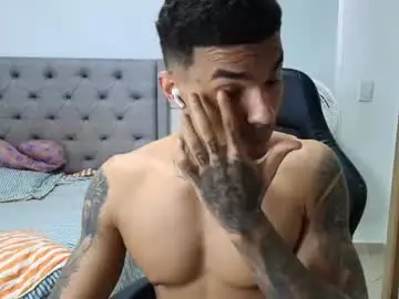 Chaturbate Live Porn of juan_gomez_1