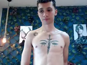 Chaturbate Sex Cam of lucasssmith11