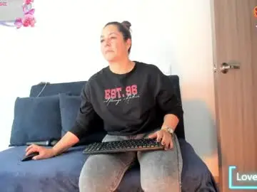 Chaturbate Adult Webcam of ariadna_grad