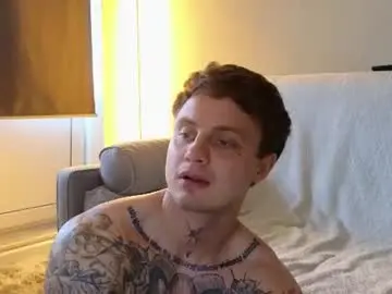 Chaturbate Live Porn of mike___magic