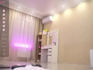 Chaturbate Sex Cam of queenelia