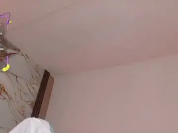 Chaturbate Sex Cam of ahvi_ebony