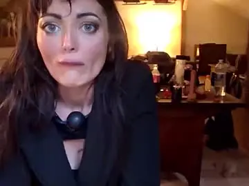 Chaturbate Free Live Porn of clarnbear