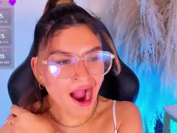 Chaturbate Adult Video Chat of emilyjonesss_