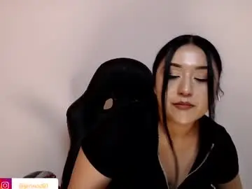 Chaturbate Live Sex Cam of jennoz