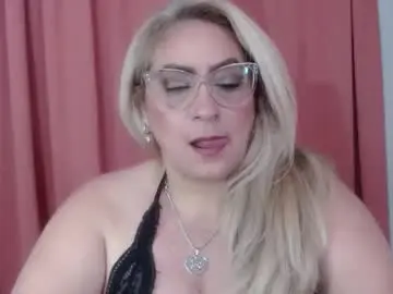 Chaturbate Live Porn of xelenaxx