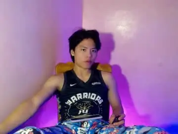 Chaturbate Sex Chat of xcharls08