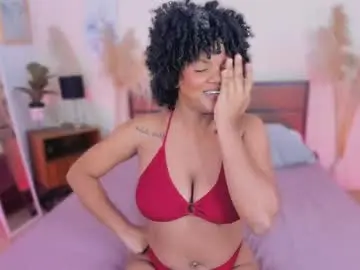Chaturbate Sex Chat of lia_adams17